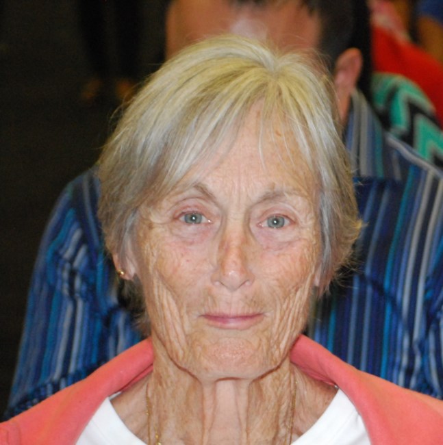 Obituary of Yvonne Dawson Pottle