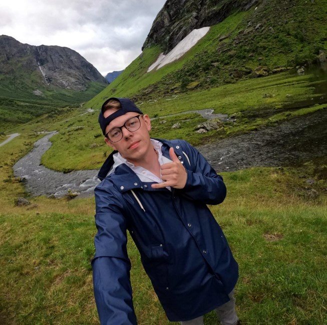 Obituary of Adam James Henrickson