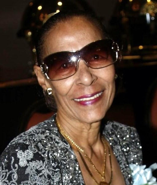 Obituary of Sonya Squires