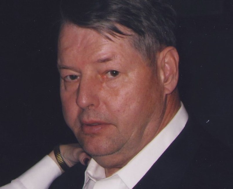 Obituary of Lawrence William Hawkes