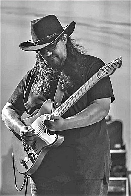 Obituary of Carlos Miguel Valdes