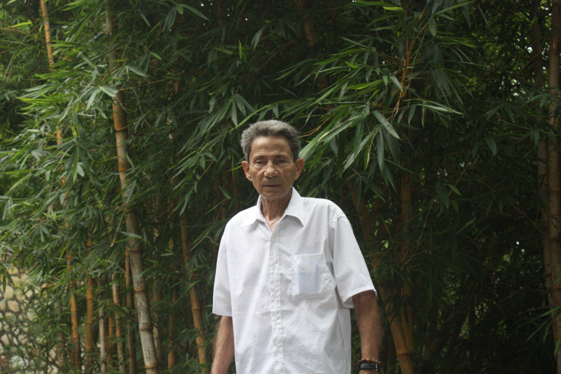 Obituary of Guo R. Huang