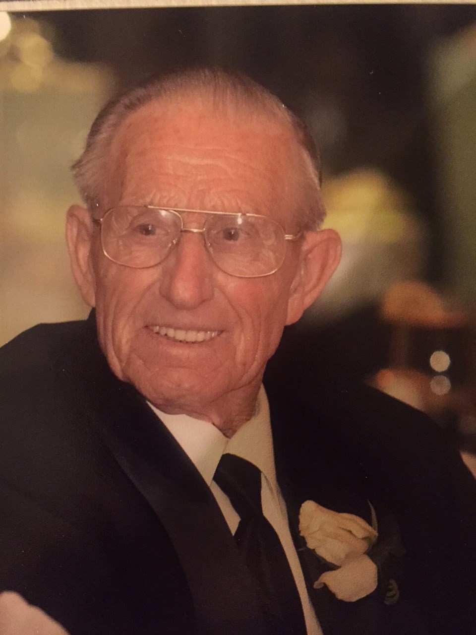 Obituary of Ralph L. Dziggel