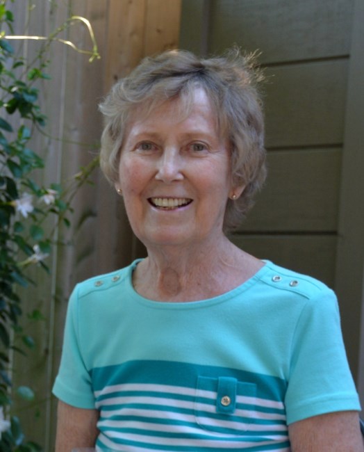 Obituary of Nola Gail Moore (nee Rose)