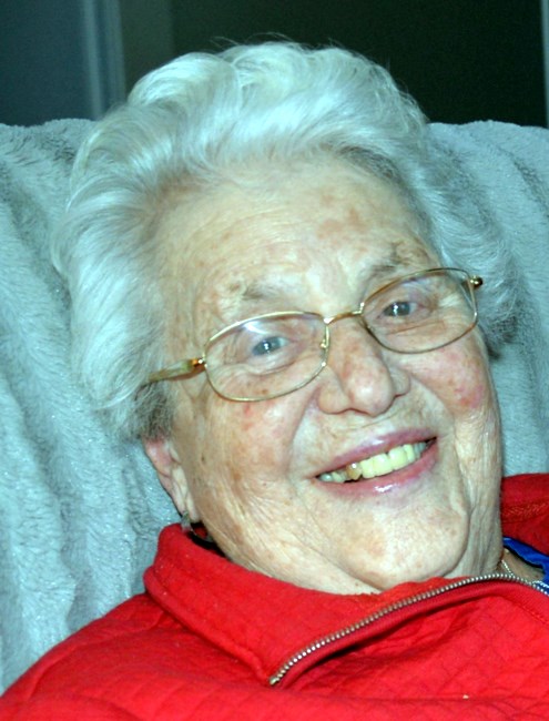 Obituario de Annie Laurie Terry