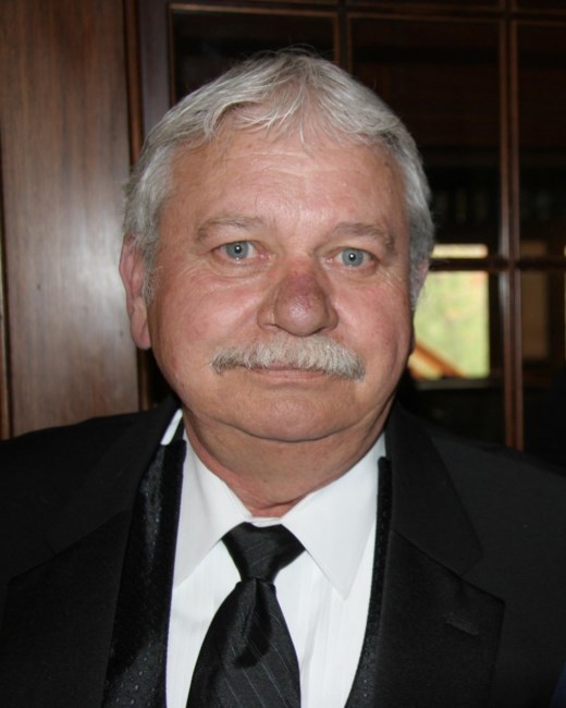 Obituary of Robert Leon Siwinski