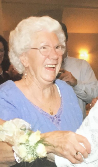 Obituary of Lisa Hohenfeld