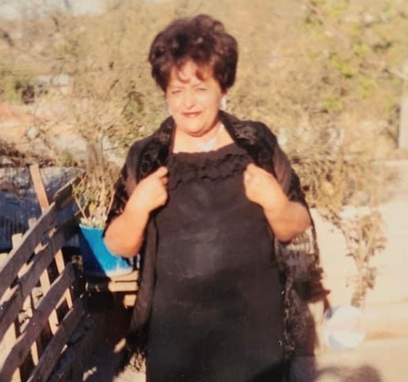 Obituary of Dolores Josefina Calderon - Betancourt