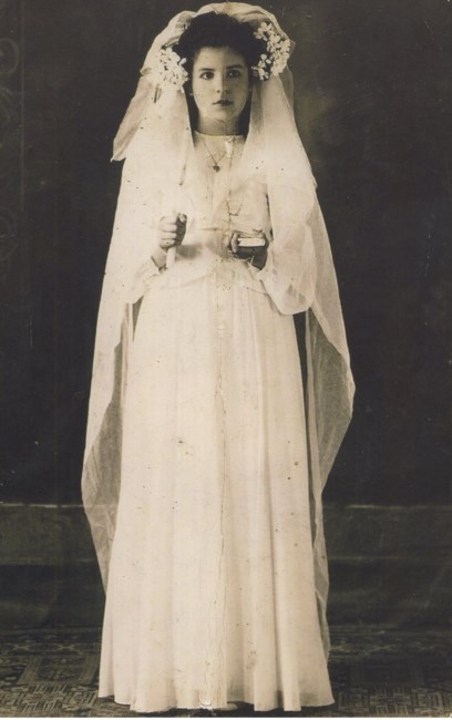 Obituary of Maria Luisa Aceves