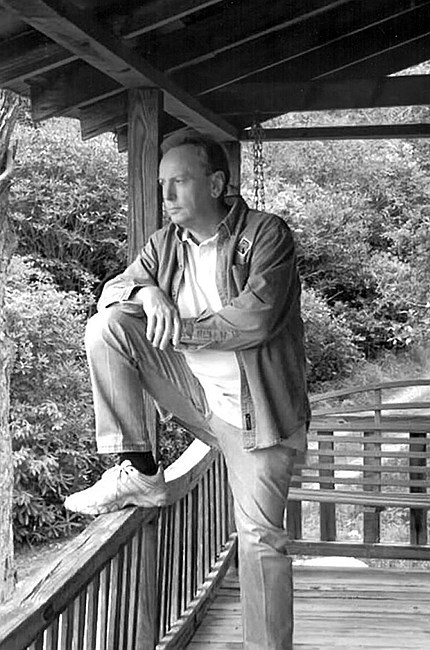 Obituary of Darrell Harding Lee