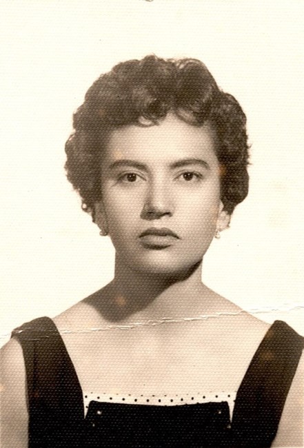 Obituary of Carmen Luna