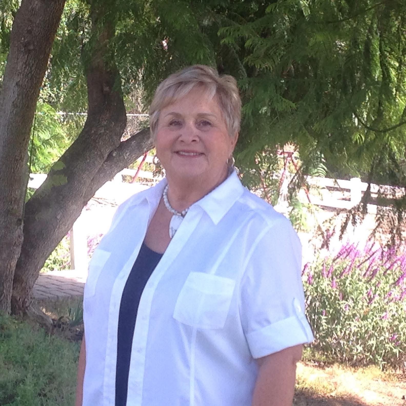 Laurel Smith Obituary Thousand Oaks, CA