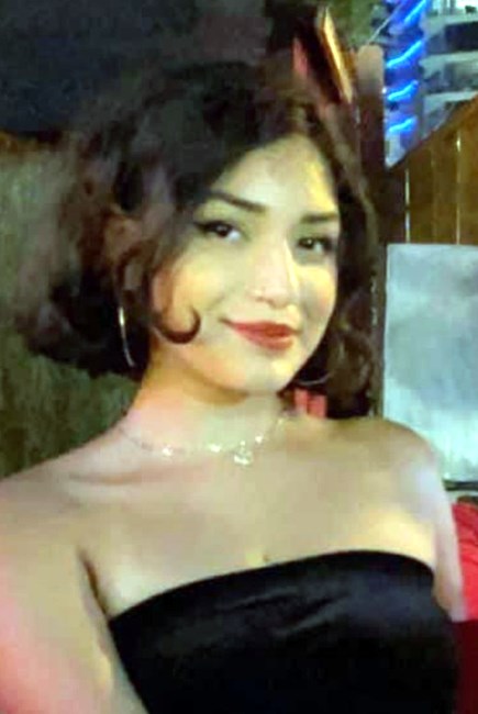 Obituary of Ingrid J. Cuellar Robles