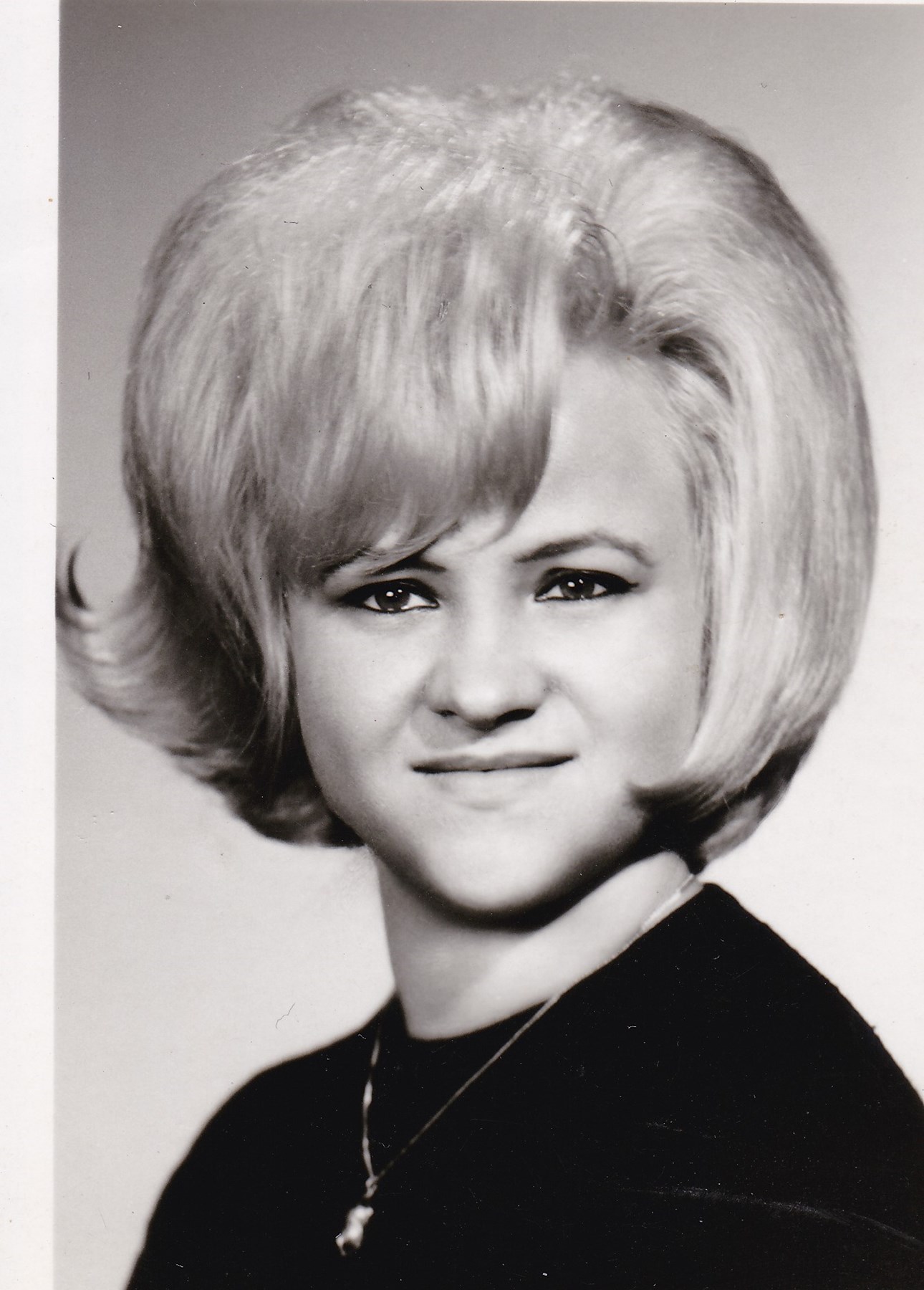 Obituary of Betty Lou Enz