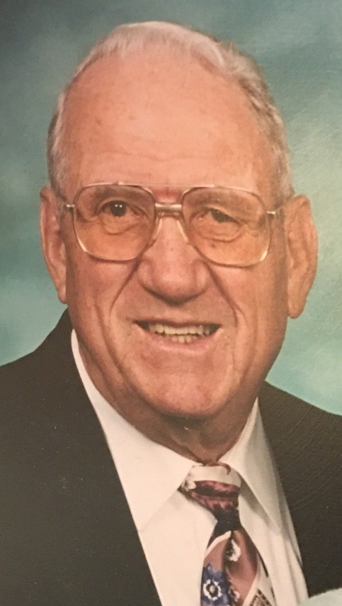 Obituary of Lloyd L. Lewis