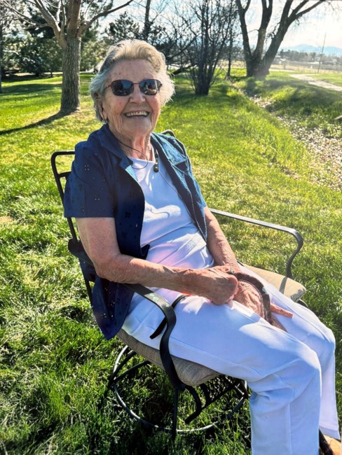 Avis de décès de Ione (Sanders) Holeman