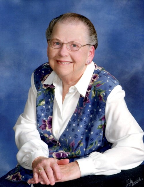 Obituario de Helen Janet Hayes
