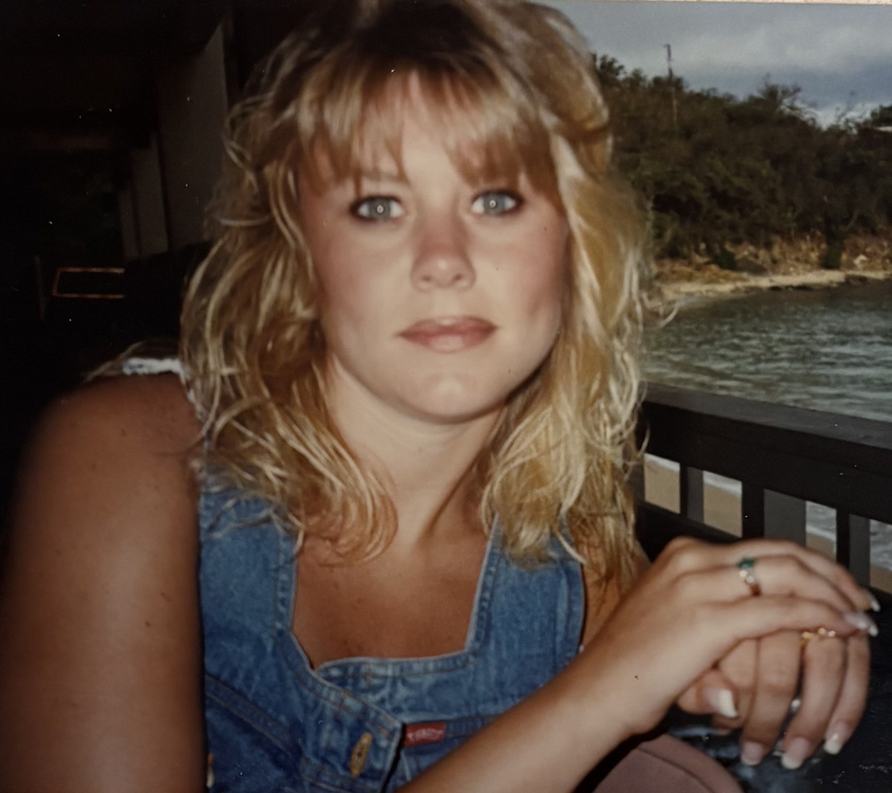 Obituary of Toni Denise Abraira