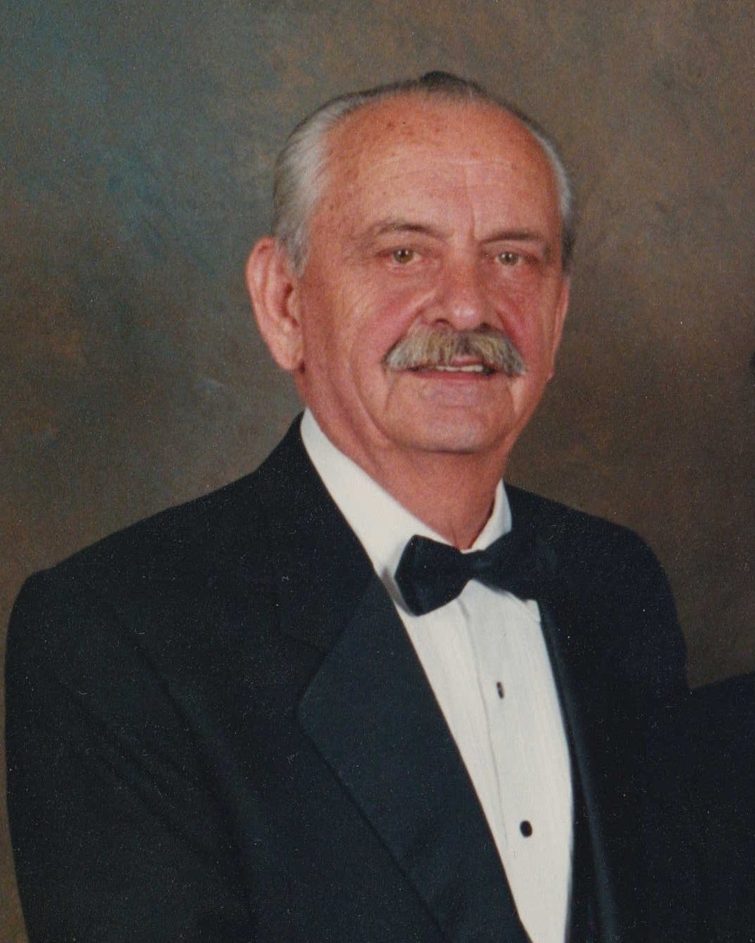 Obituary of Viktor Deviatka