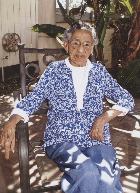 Obituary of Amalia Lopez