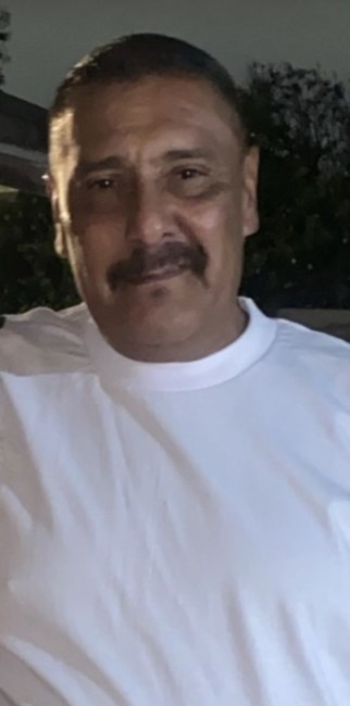 Obituario de Moises "Moy" Martinez Ulloa