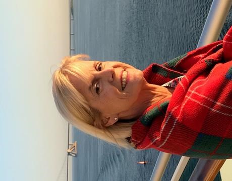 Obituary of Holly Bussian Anderson