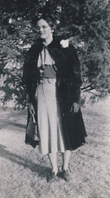 Obituary of Mohrine Comstock