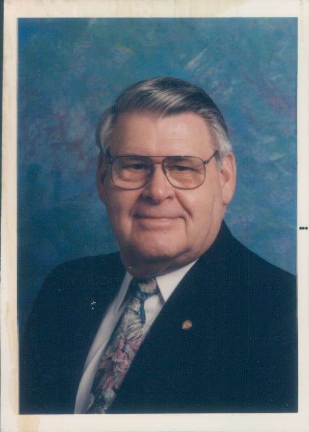 Obituary of Milton Julian Wiggers