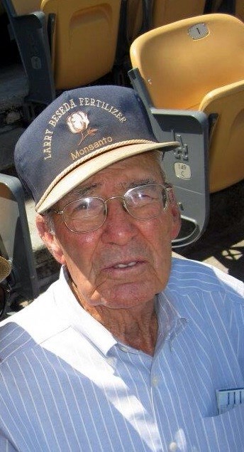 Obituary of Leslie Wade Taylor