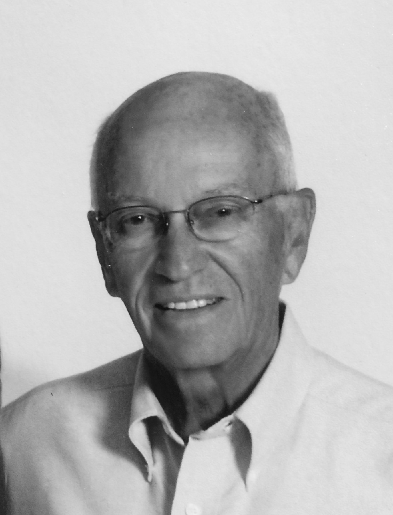 Obituary of Roger L Hansen