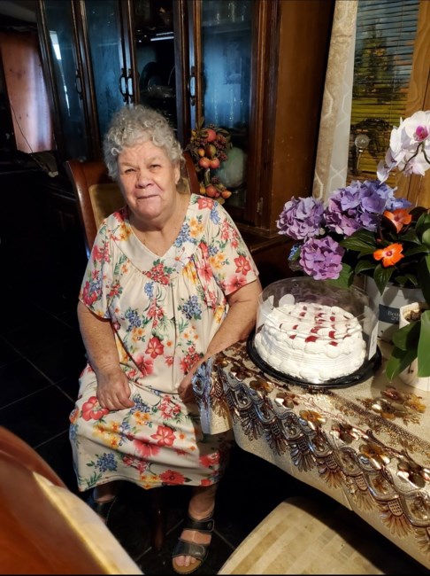 Obituary of Maria Amparo Serna