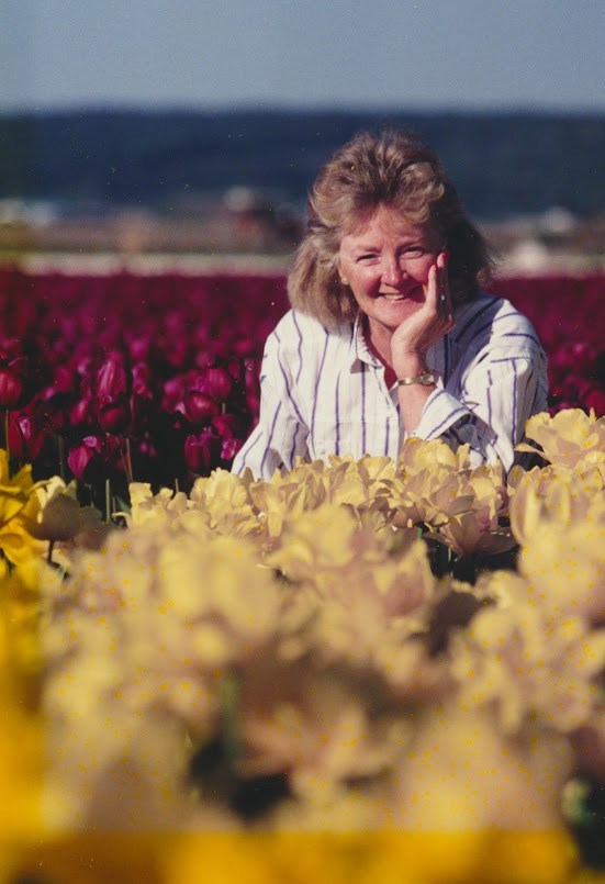 Obituario de Brenda Hall