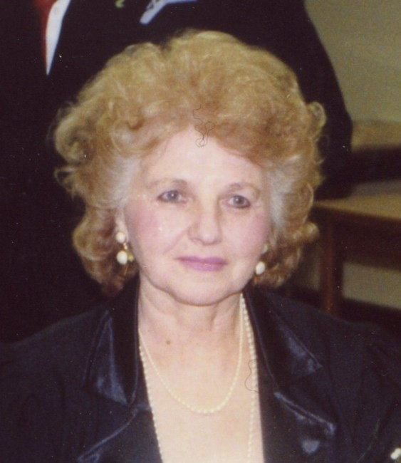 Obituary of Teresa Lang-Kovacs