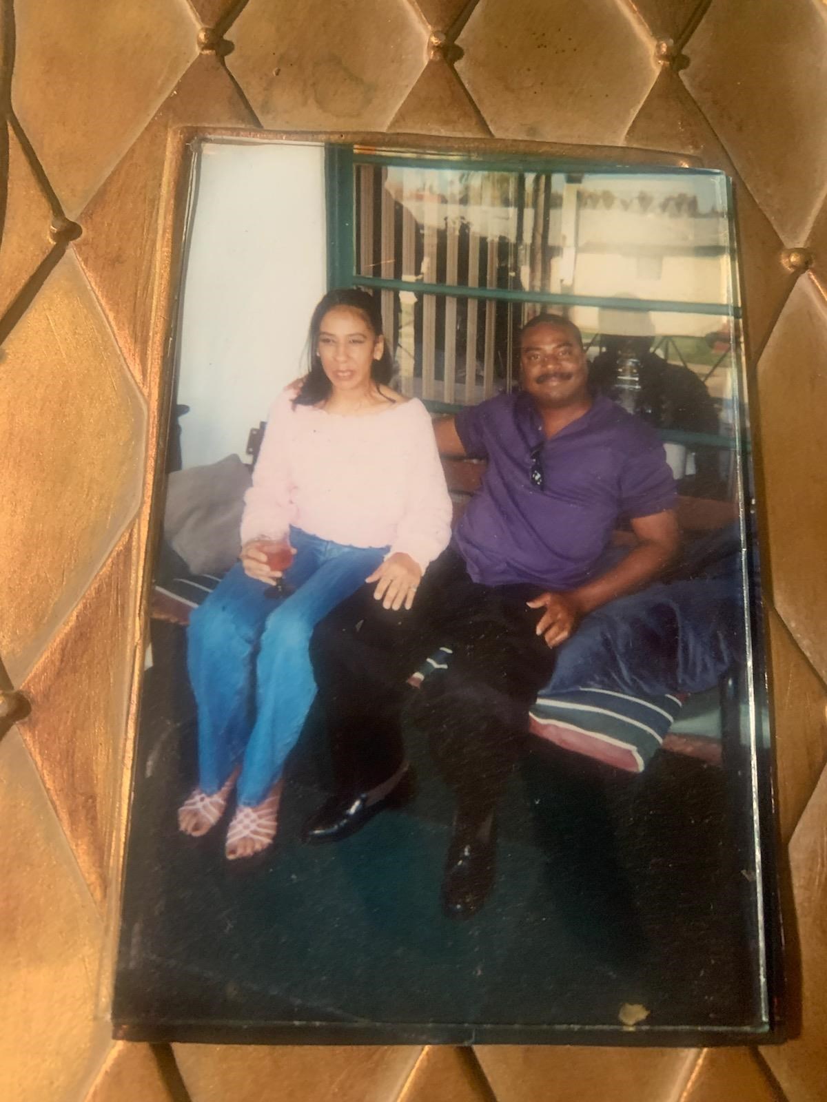 Obituary of Larry Ezell Lewis