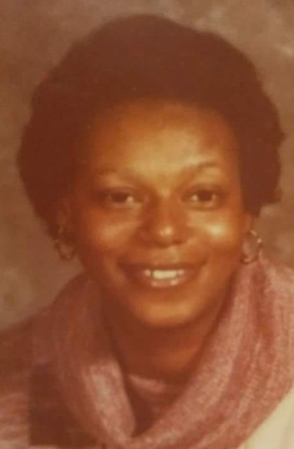 Obituary of Mary Louise Marshall