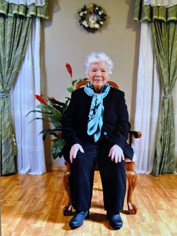 Obituary of Thi Thi Le