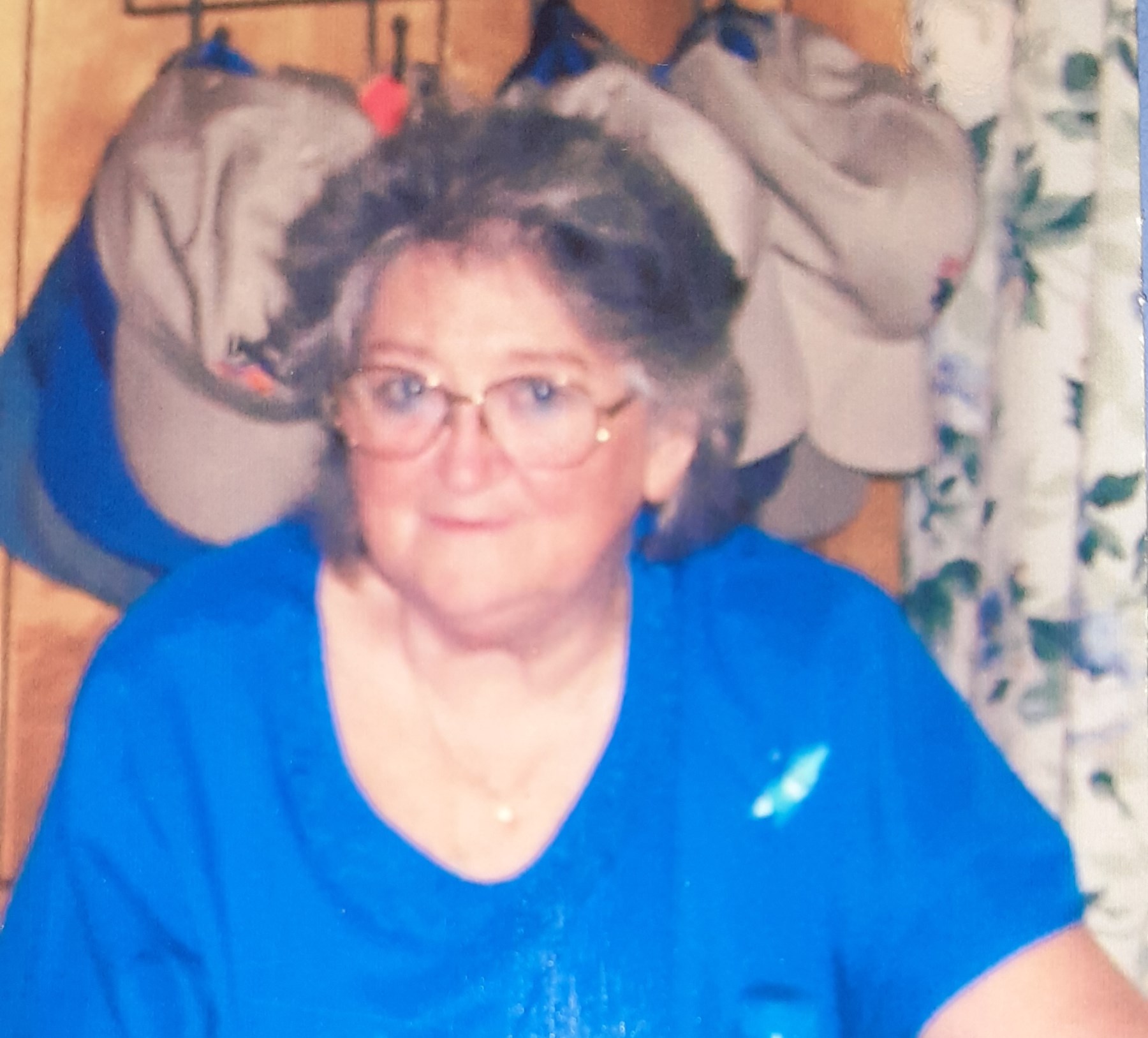 Obituary of Sara Wright