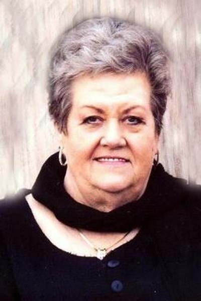 Obituary of Carol Lavendusky Henderson