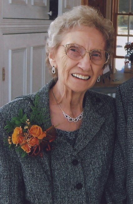 Obituary of Mrs. Vivian Kathleen Gould/Hughes Gage