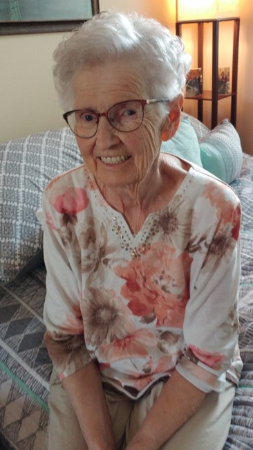 Obituario de Harriet J. Chlebek