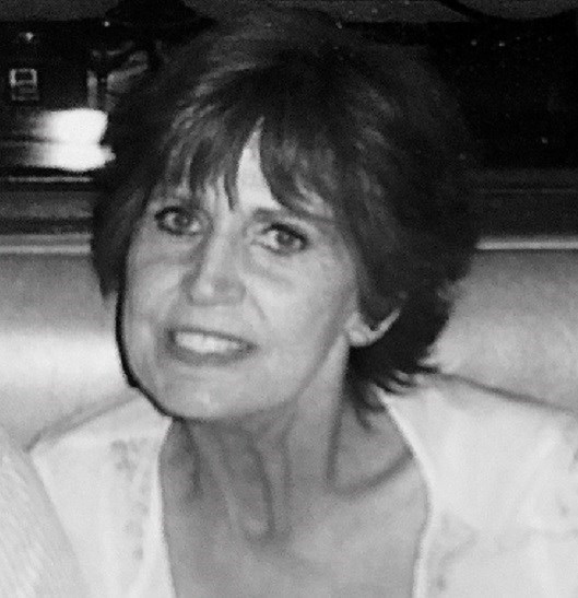 Obituary of Phyllis Illeen Mills-Gomez