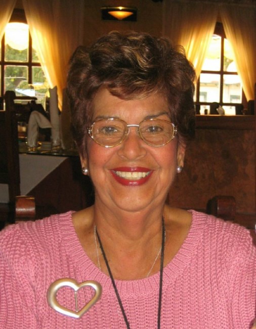 Obituary of Hilda Quintana Lachuk