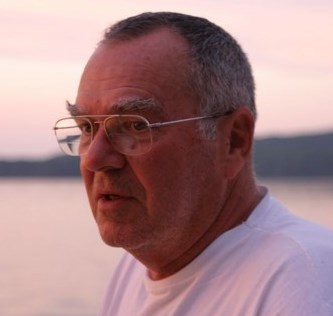 Obituario de Robert B. Foster