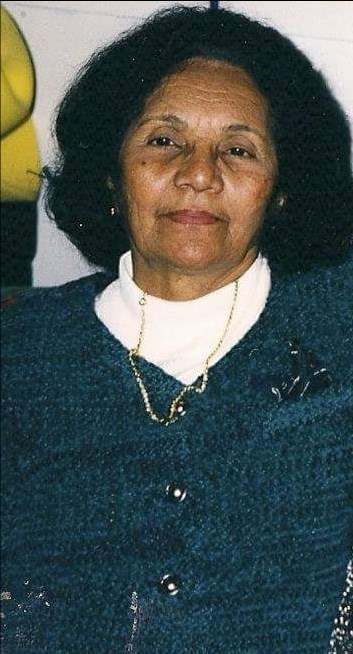 Obituary of Maria DeLourdes Smith