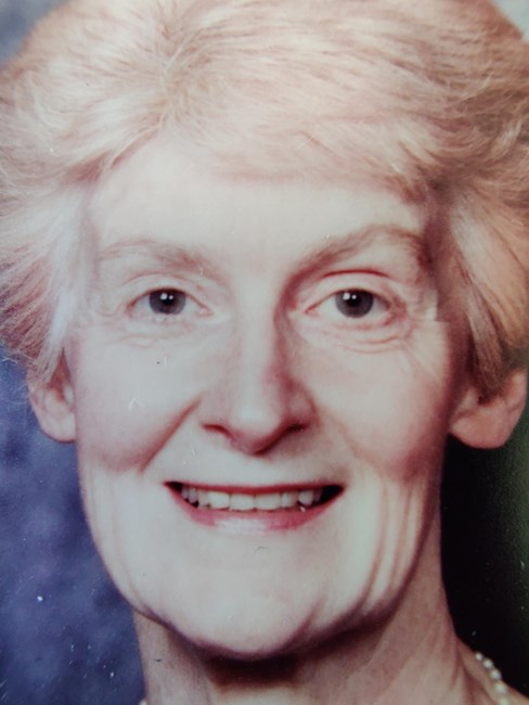 Obituary of Beatrice MacIntyre Ford