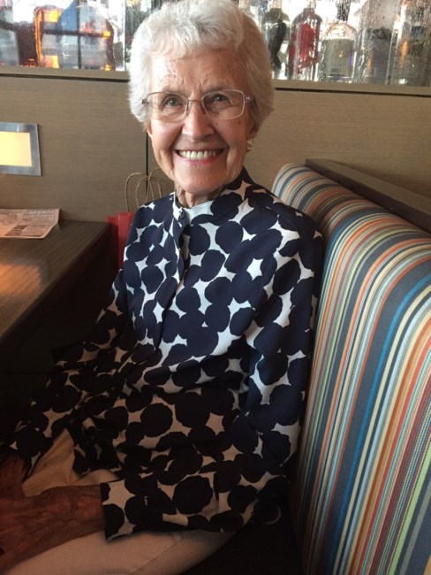 Obituary of Muriel (nee King) Crummey