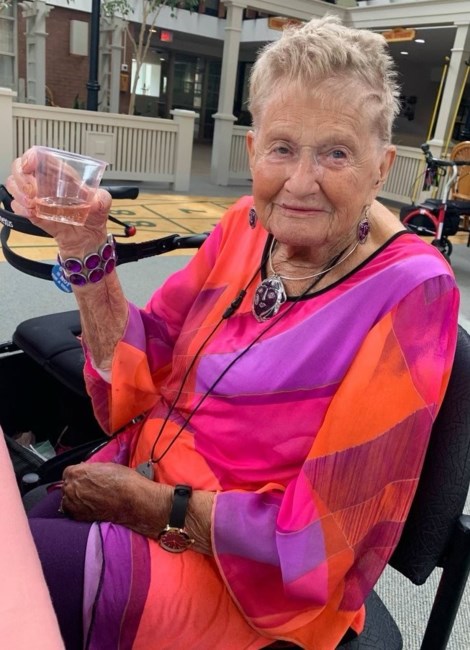 Obituary of Helen Ruthe Smith