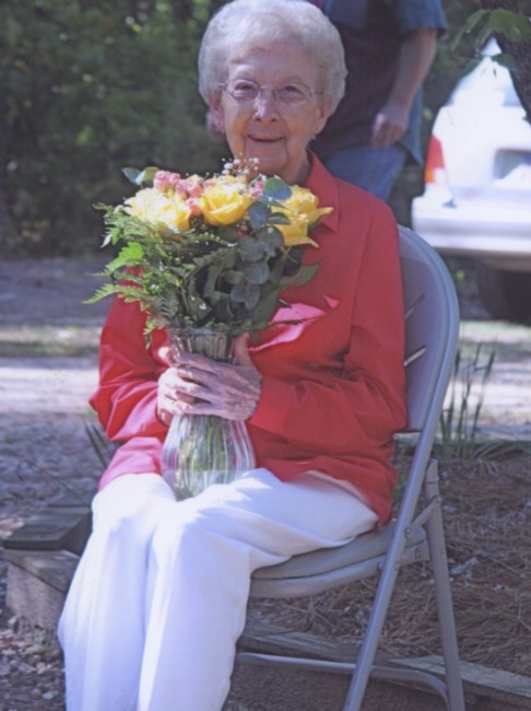 Obituary of Lesbia Causey Vereen