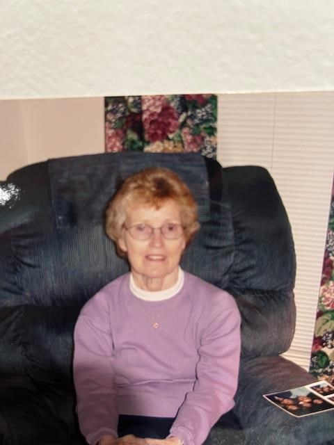 Obituary of Lola Marguerite Humphrey