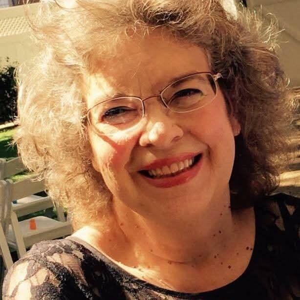 Obituary of Linda Rodriguez Ross